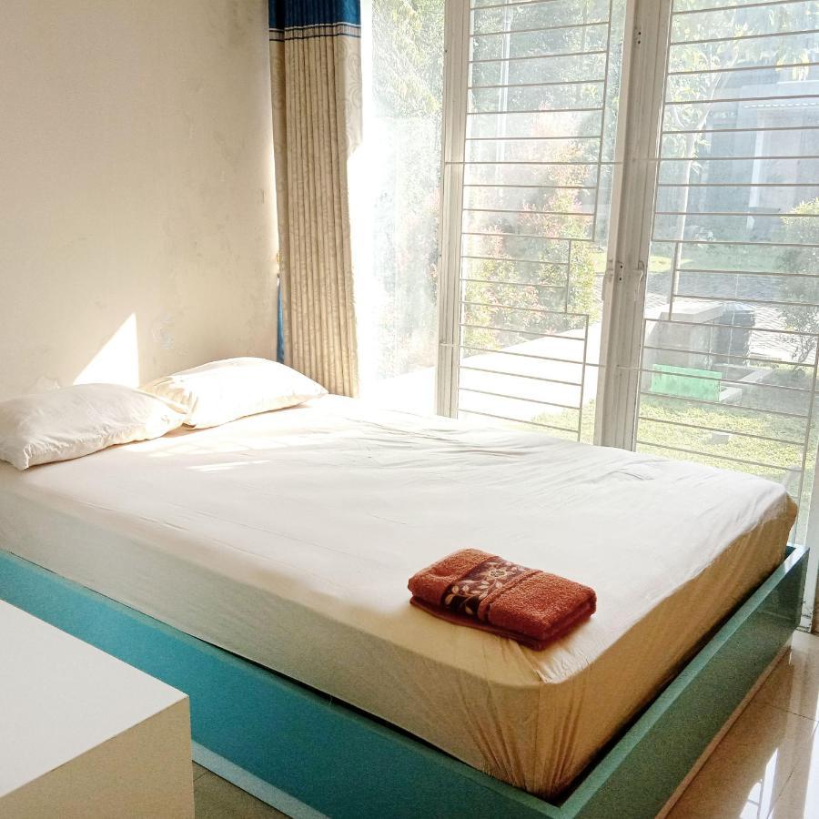 Mutiara Balecatur Guest House Yogyakarta Exterior photo